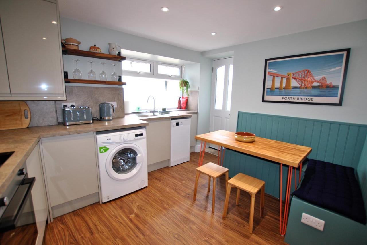 Auld Fishers Catch- Homely Apartment Near The Sea 앤스투루더 외부 사진