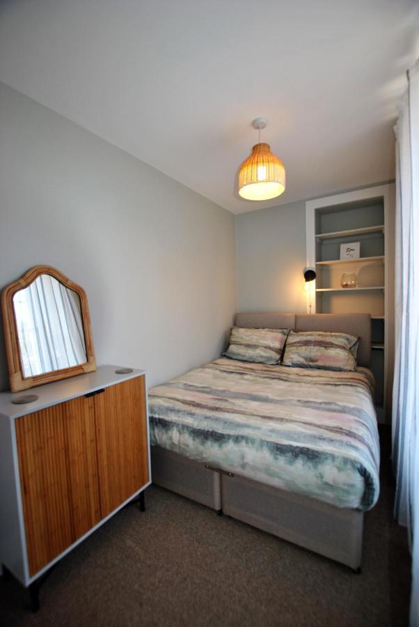 Auld Fishers Catch- Homely Apartment Near The Sea 앤스투루더 외부 사진