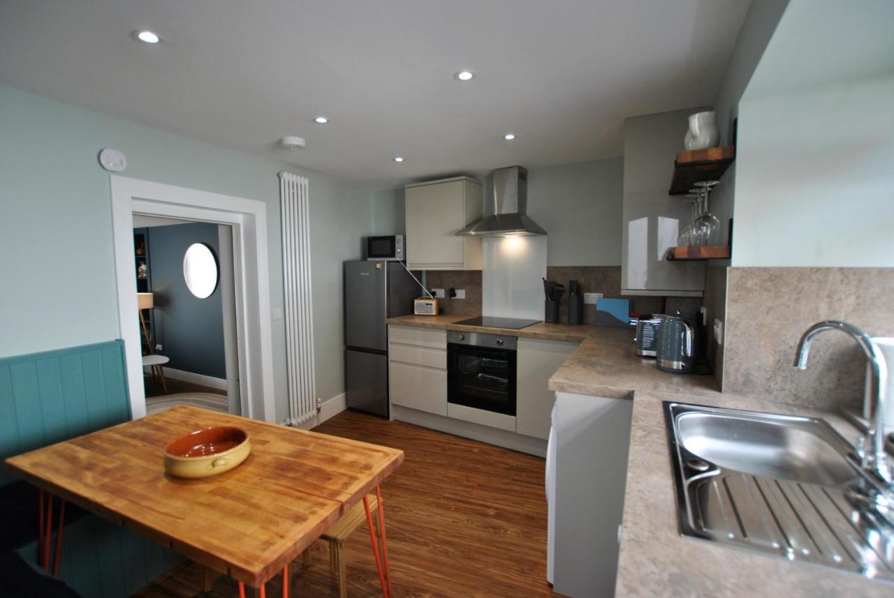 Auld Fishers Catch- Homely Apartment Near The Sea 앤스투루더 외부 사진