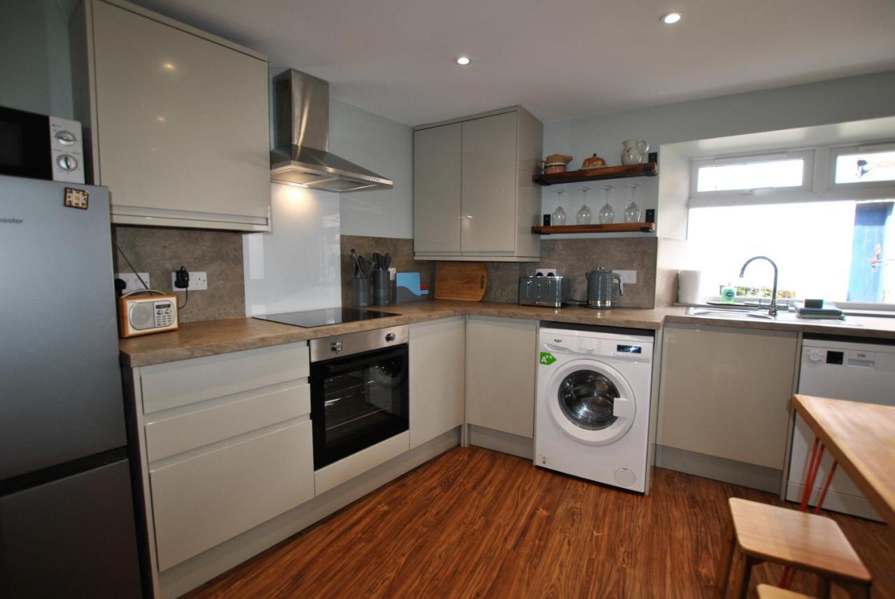 Auld Fishers Catch- Homely Apartment Near The Sea 앤스투루더 외부 사진